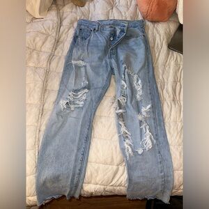 Levi’s Ripped Jeans